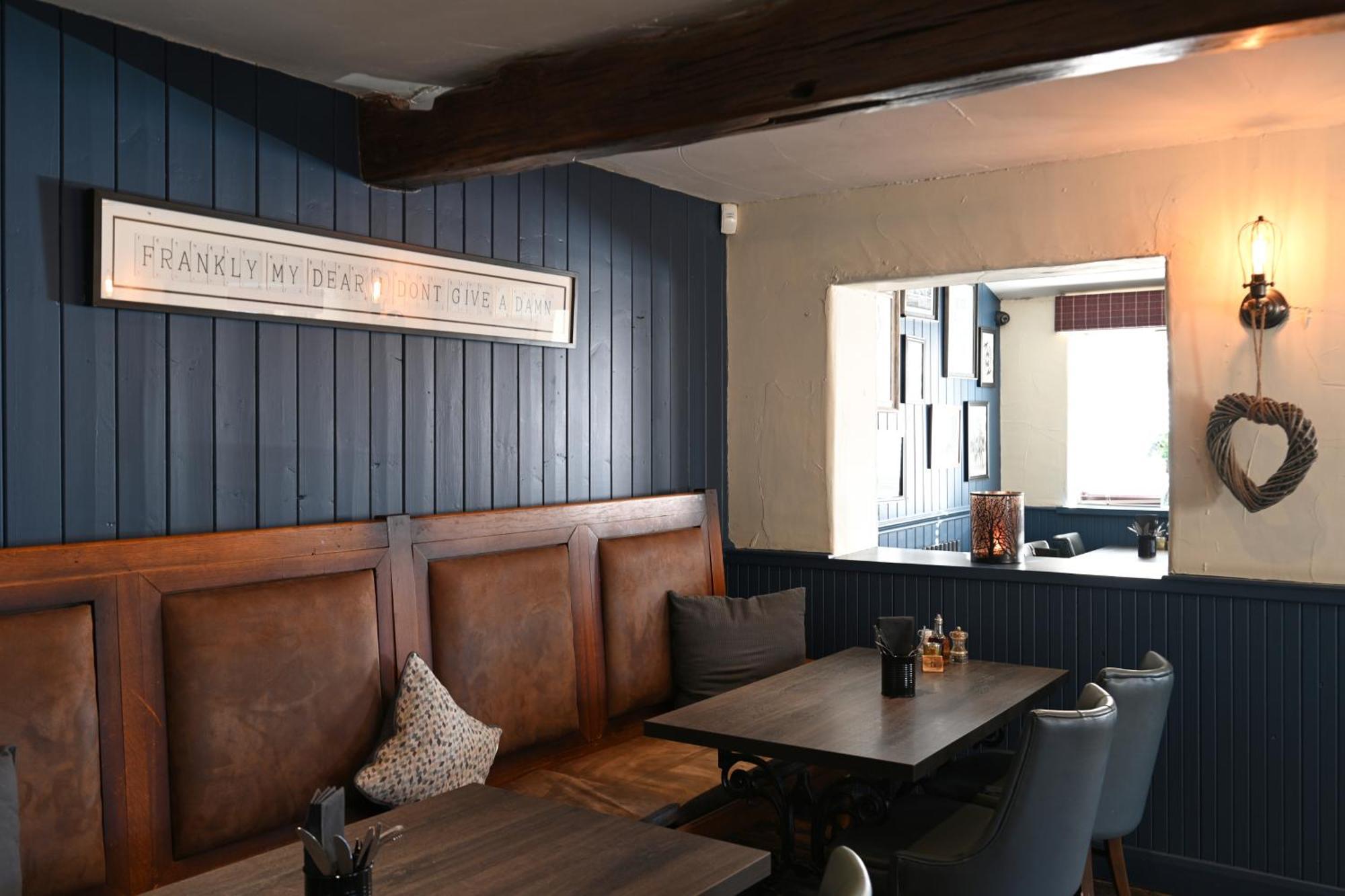 Rooms At The Dressers Arms Chorley  Exterior photo