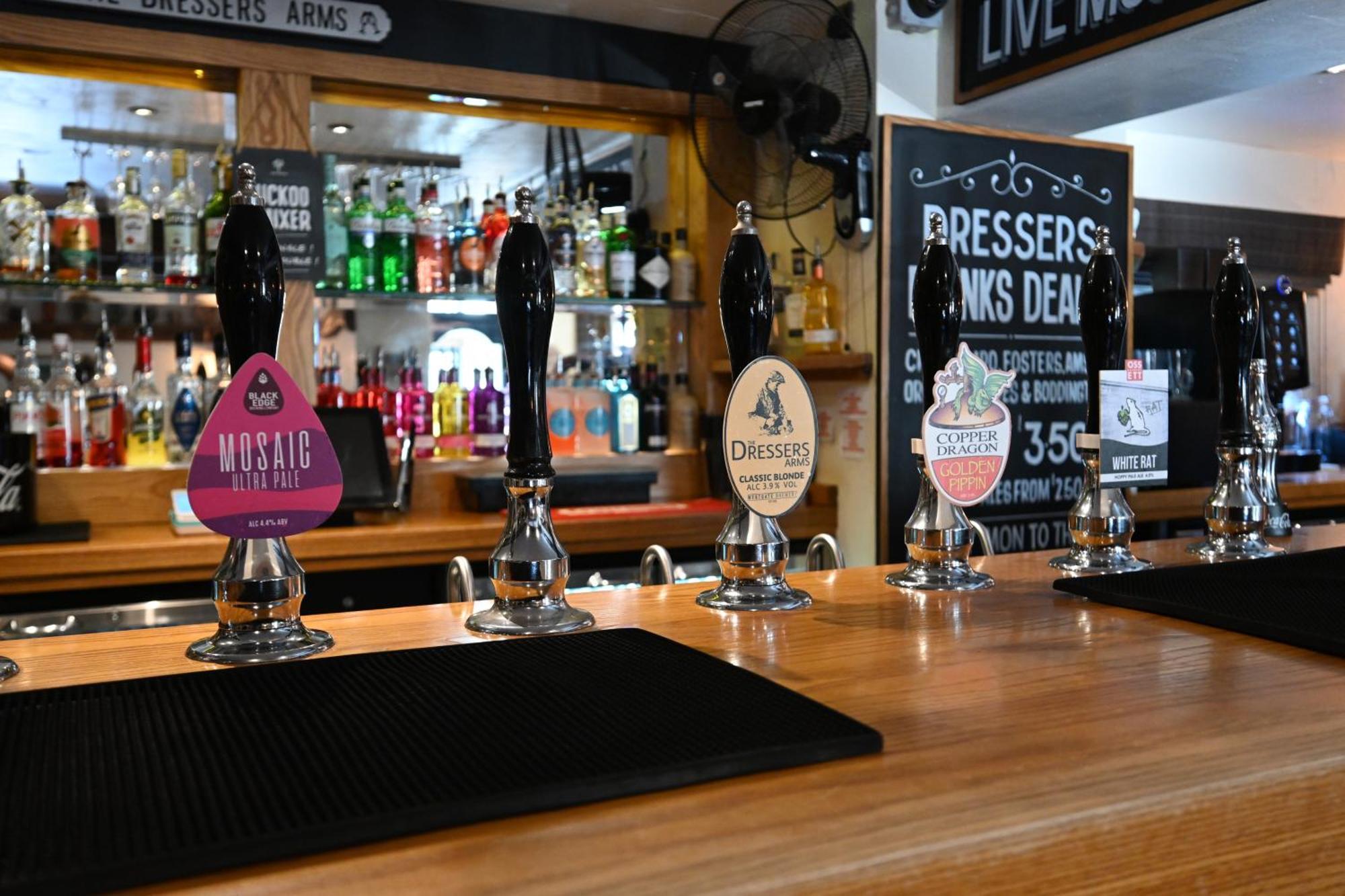 Rooms At The Dressers Arms Chorley  Exterior photo